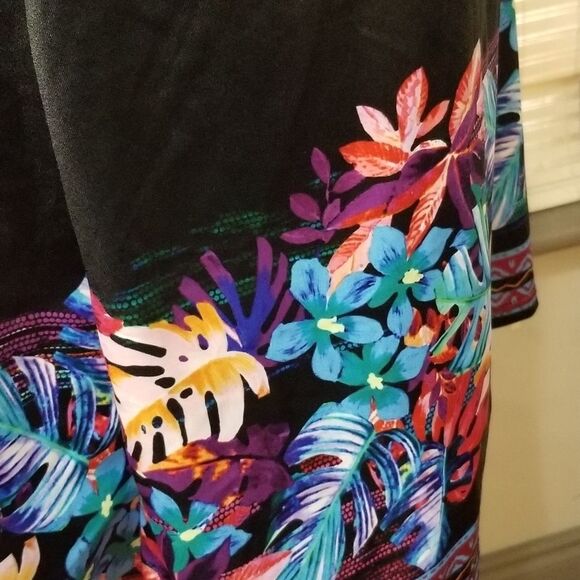 ✨ Swimsuits for All Black Floral Swimdress Top - Picture 6 of 9